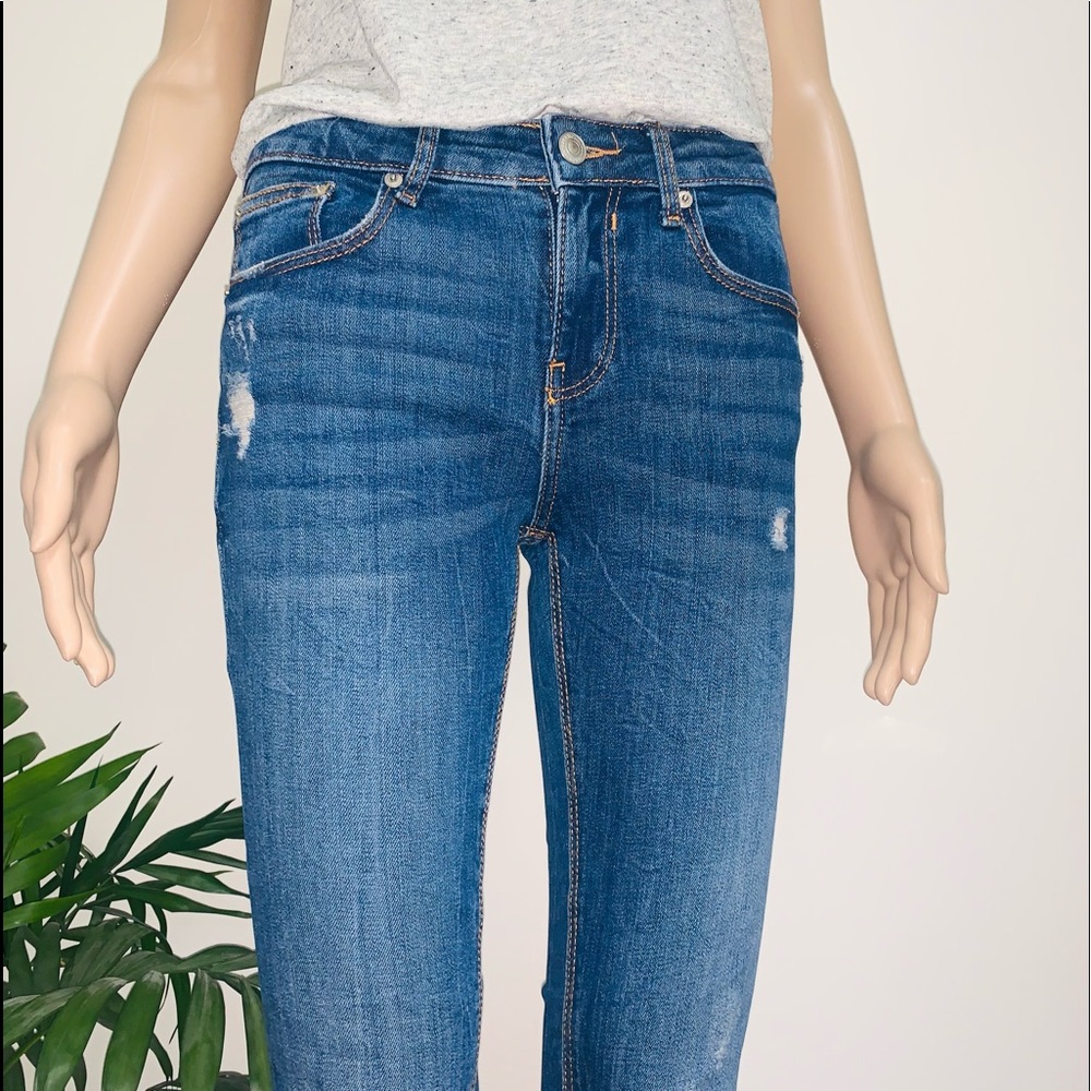 Zara Skinny Jeans (w/ fraying and fringe) NEW!